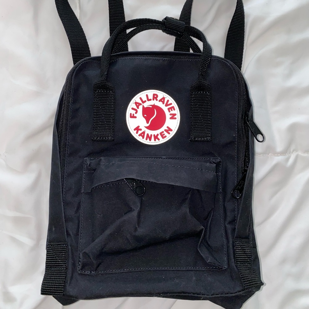 Fjallraven Kanken Mini Backpack